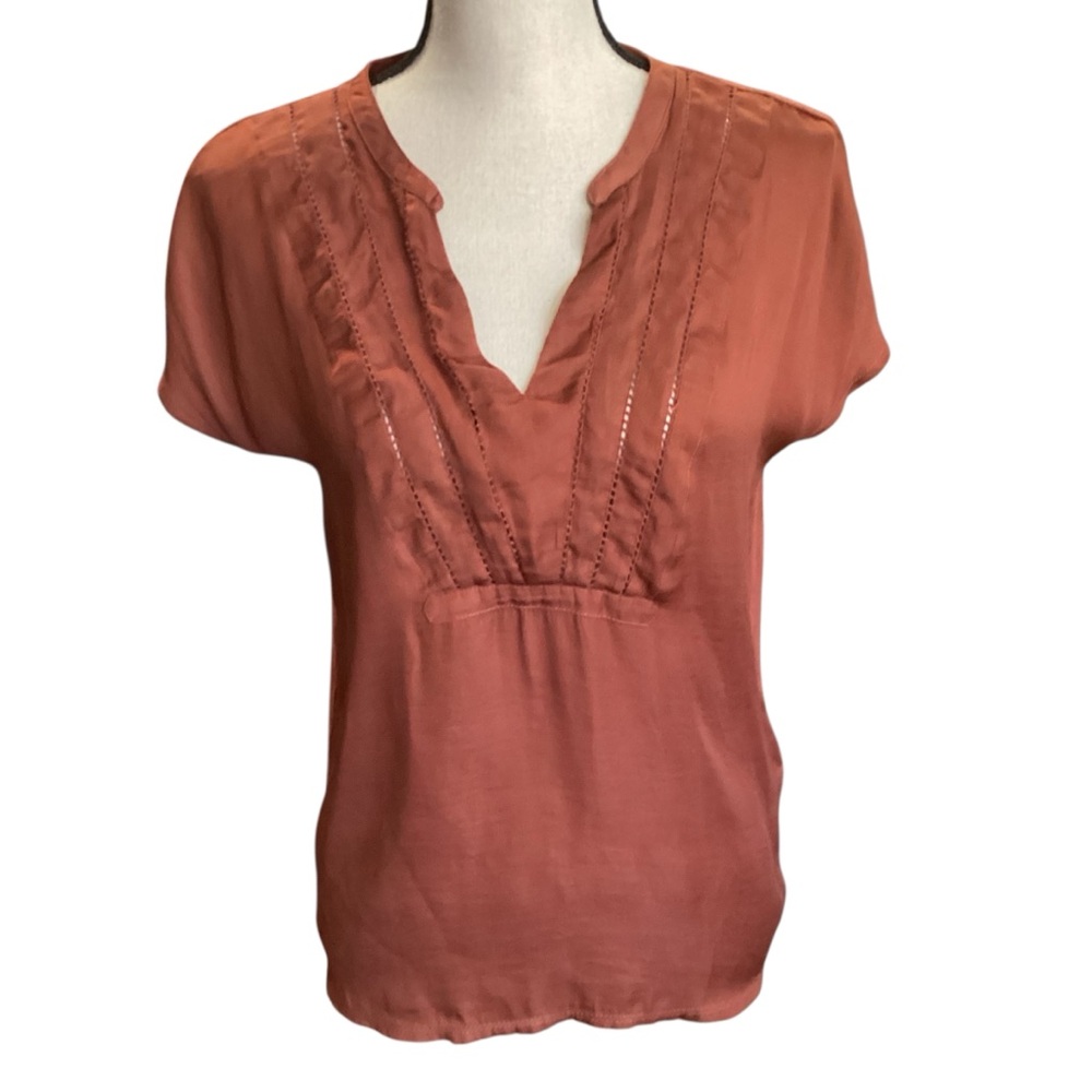 Dolan Left Coast Short Sleeve Lace Cut Out V-Neck Blouse Rust Small